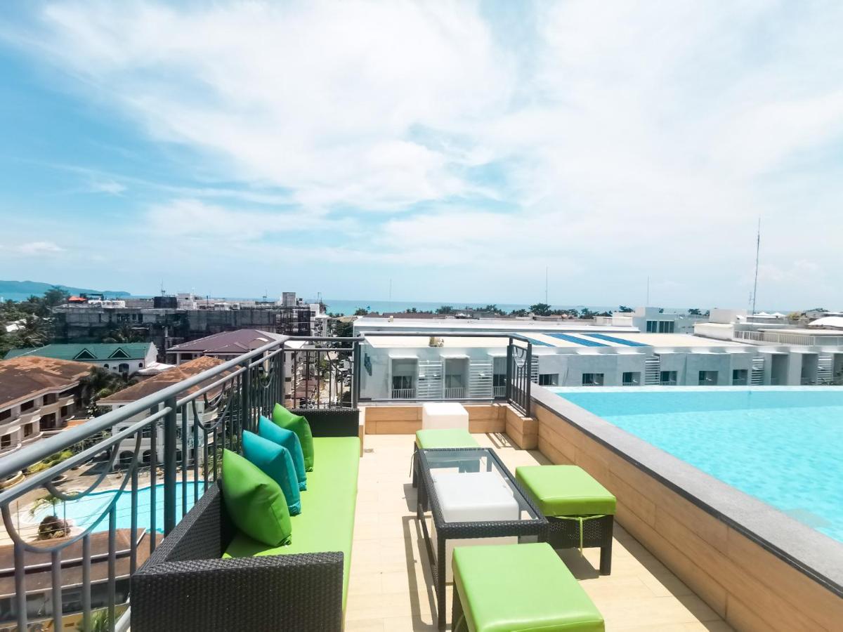 Lime Hotel Boracay Balabag  Exterior foto