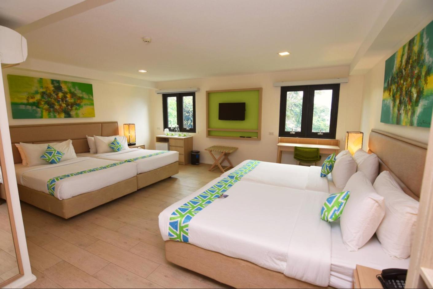 Lime Hotel Boracay Balabag  Exterior foto