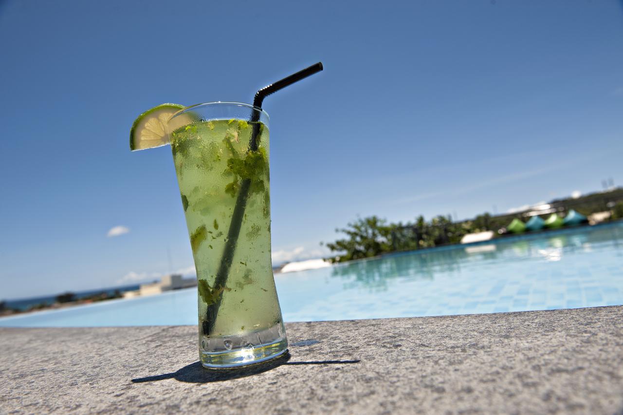 Lime Hotel Boracay Balabag  Exterior foto